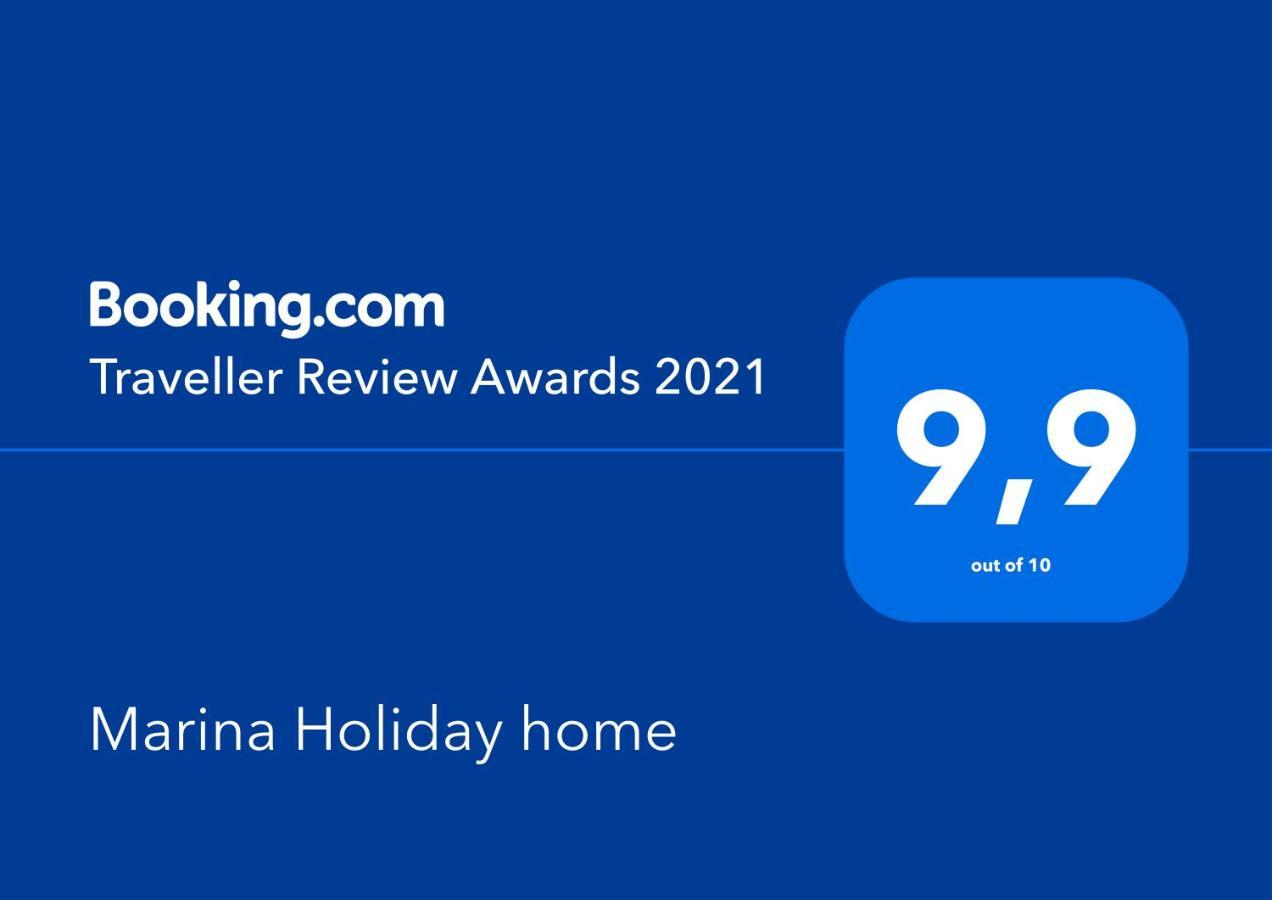 Marina Holiday Home ポスティレ エクステリア 写真