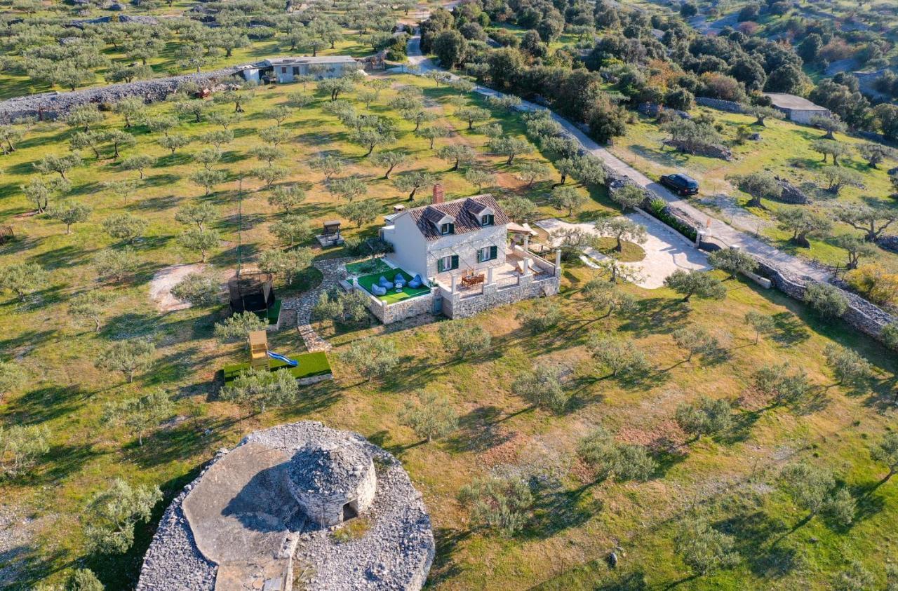 Marina Holiday Home ポスティレ エクステリア 写真