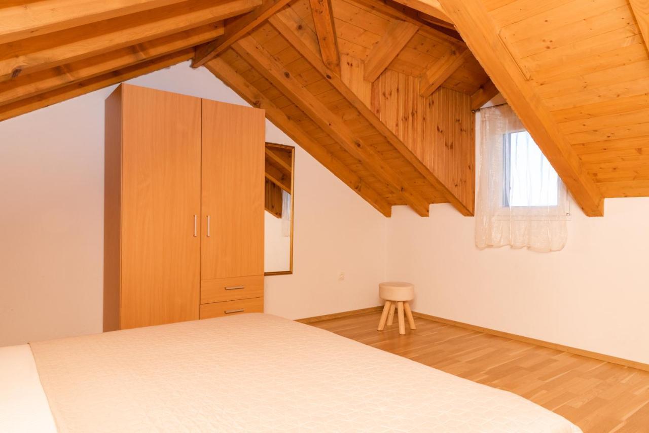 Marina Holiday Home ポスティレ エクステリア 写真